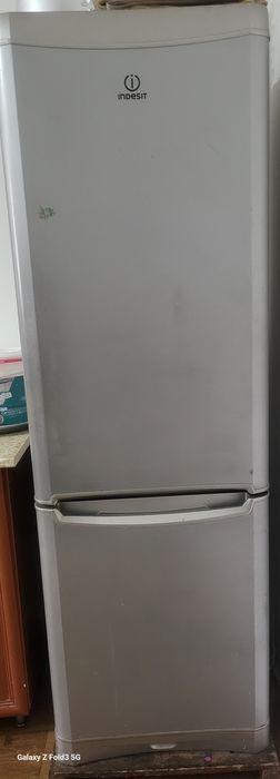 Холодильник Б/У.