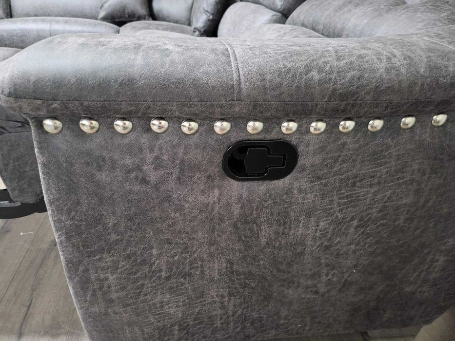 Кафяв ъглов диван от плат La-z-boy с ръчен релаксиращ механизъм