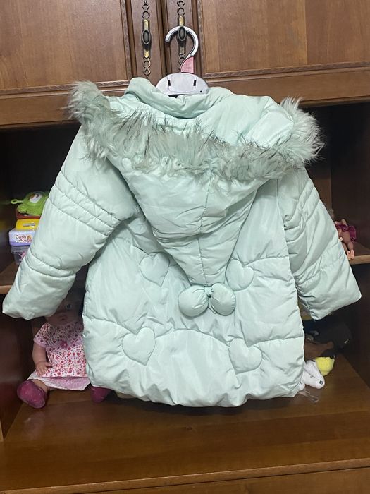Куртка на девочку