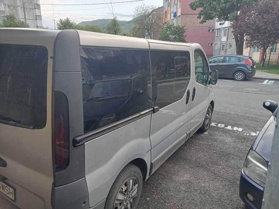 Vând autoturism Nissan primastar, ( vivaro, trafic )