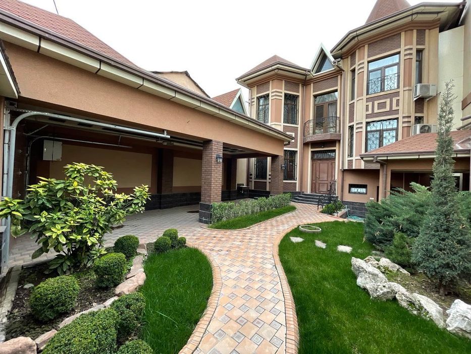 Евро дом махаля Ивлева под коммерцию и проживание с бассейном