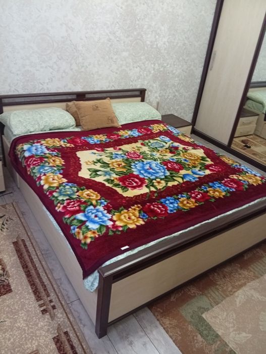 Спальный гарнитур