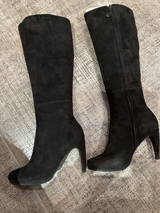 Дамски ботуши и боти