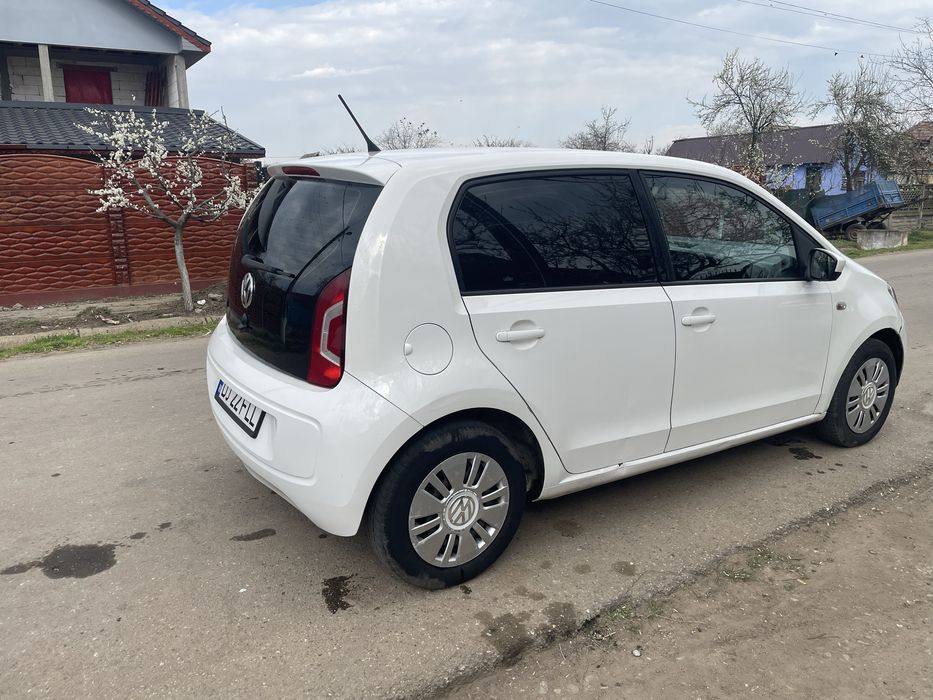 VOLKSWAGEN Up 2015 — imagine 5