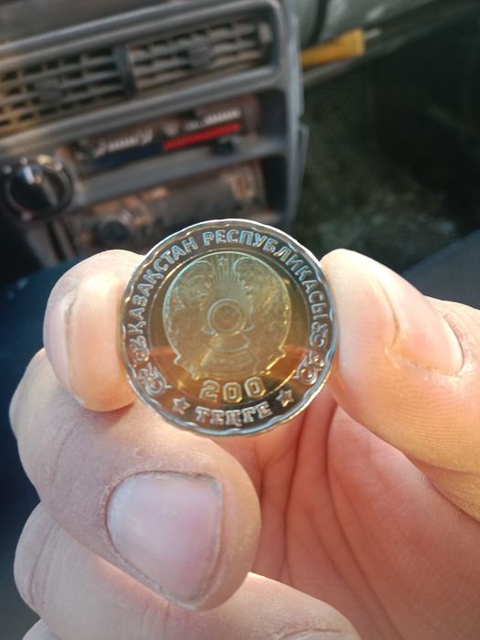 Юбилейные монеты ко дню Победы