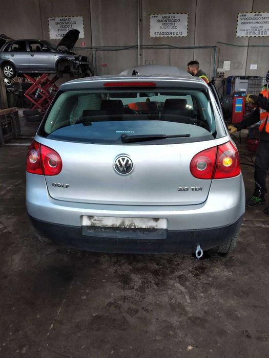 vw golf 5  1.6/1.6fsi/ 1.9/2.0tdi на части