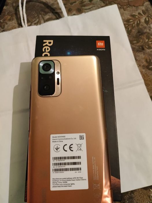 Продам два телефона mi 11 и редми 10 про