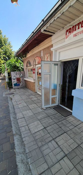 spatiu comercial stradal zonă centrală de inchiriat
