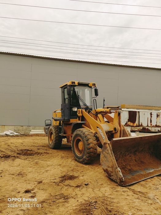 Услуги фронтального погрузчика