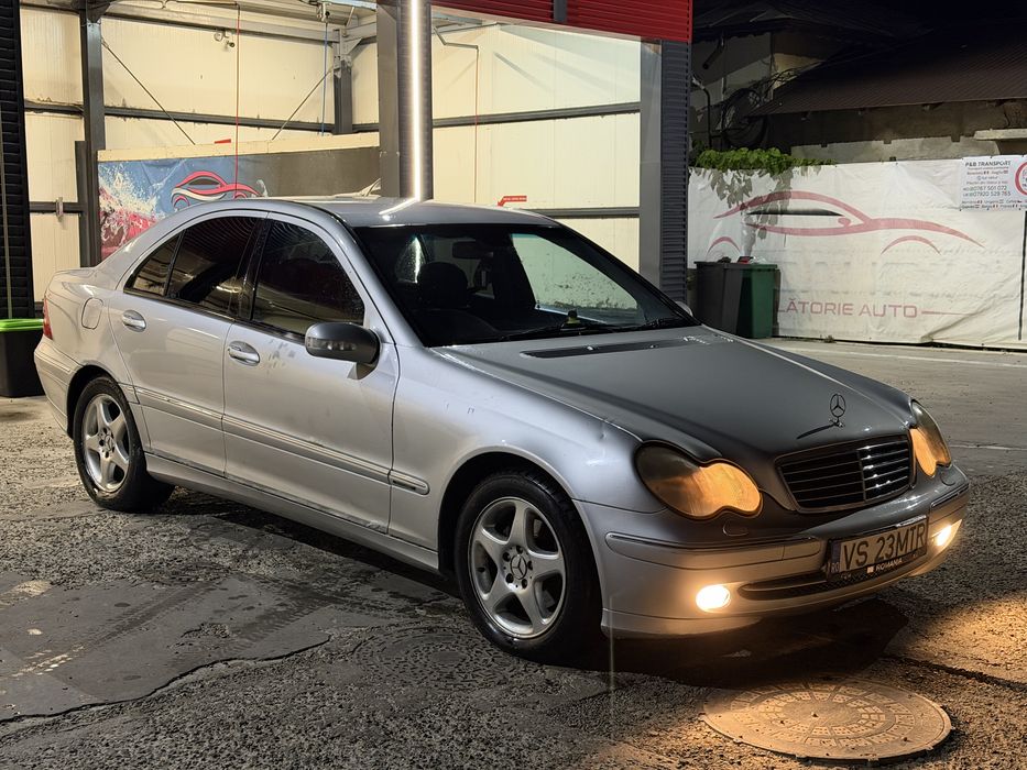 Mercedes C200 kompressor automat 2004 volan dreapta