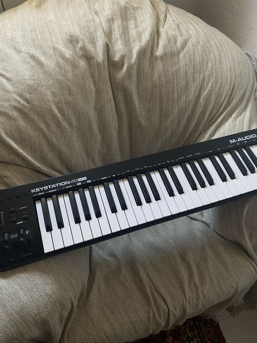 Миди клавиатура,M-audio 49mk3