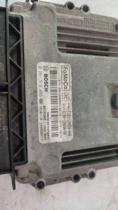 Calculator motor ecu 1.0 benzina xmjd f1b1-12a650-anb Ford Fiesta 6 [