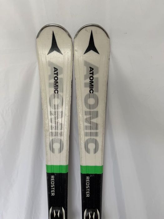 Ski Schiuri carve Atomic Redster SC 149 cm