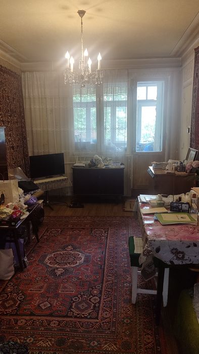 Чиланзар 18 3 комнаты 2 этаж