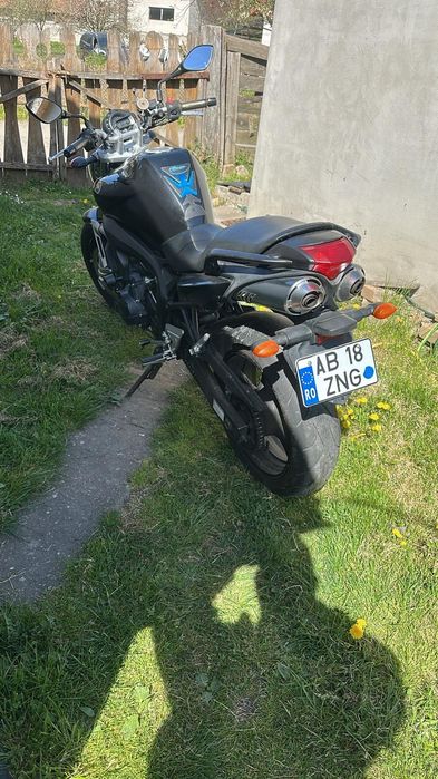 Vand sau schimb motocicleta