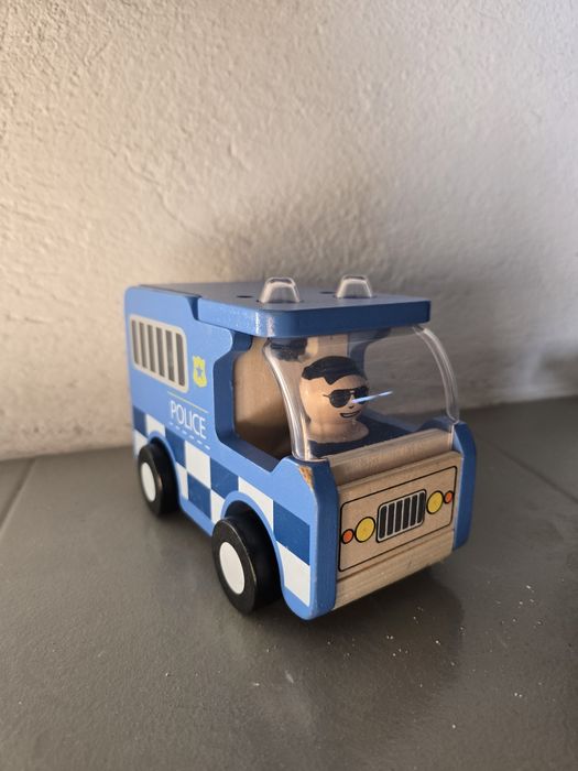 Играчки различни