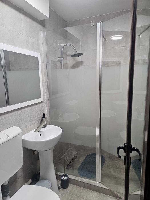 apartament de inchiriat