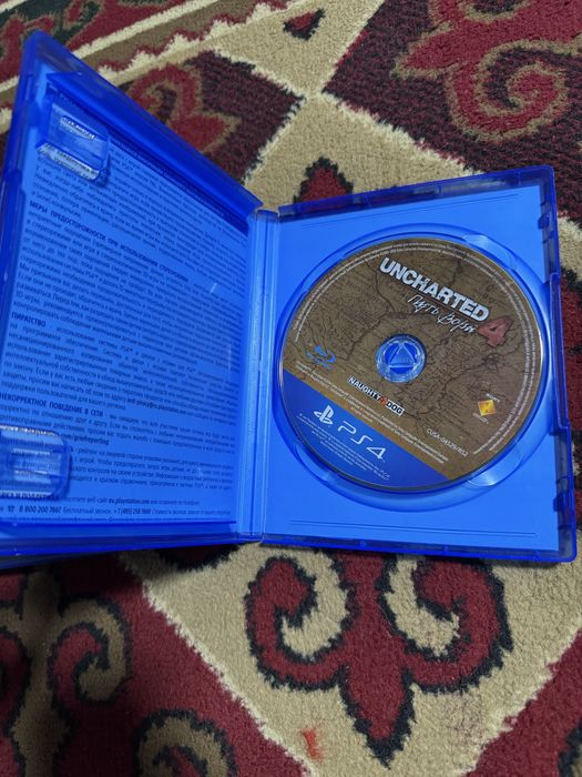 Продам 2 диска. FIFA22 и UNCHARTED 4(путь вора)