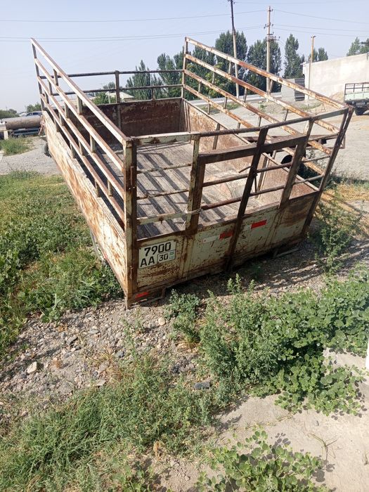 Volga GAZ 2410 sotiladi