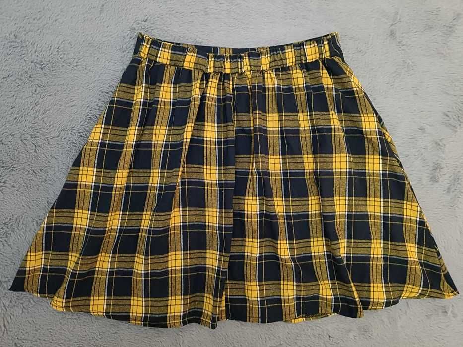 Fustiță plisată carouri nouă