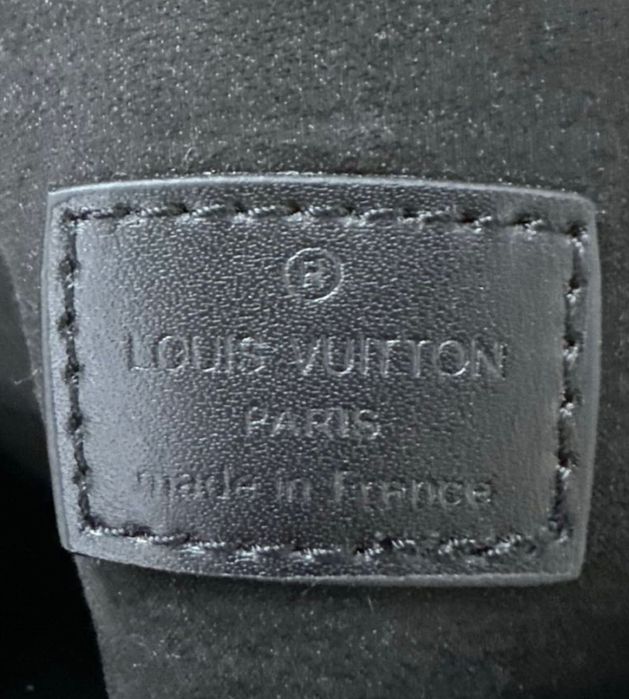Louis Vuitton-Автентична чисто нова дамска чанта