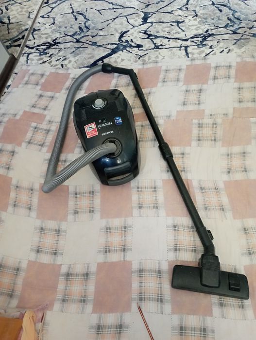 Пылесосы Самсунг и др.