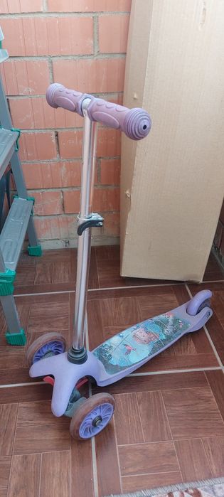 Продам детские  самокаты