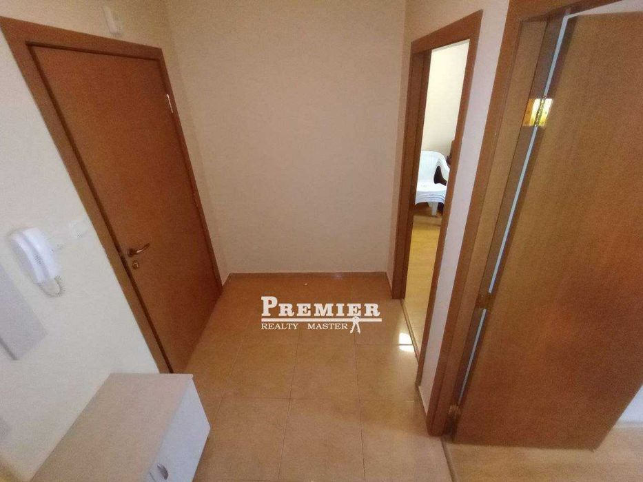 Продава се Двустаен апартамент в к.к. Слънчев бряг - 57 кв.м за 1211 €/кв.м - Снимка #10