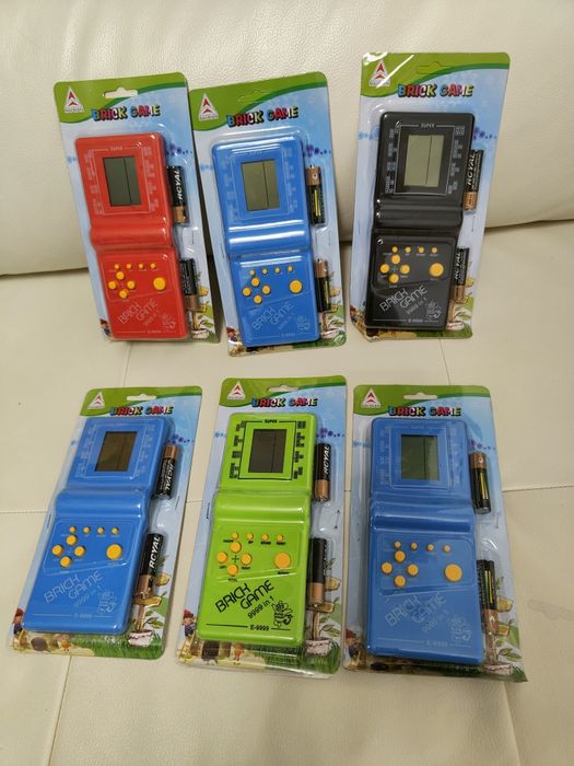 Tetris joc cu baterii incluse