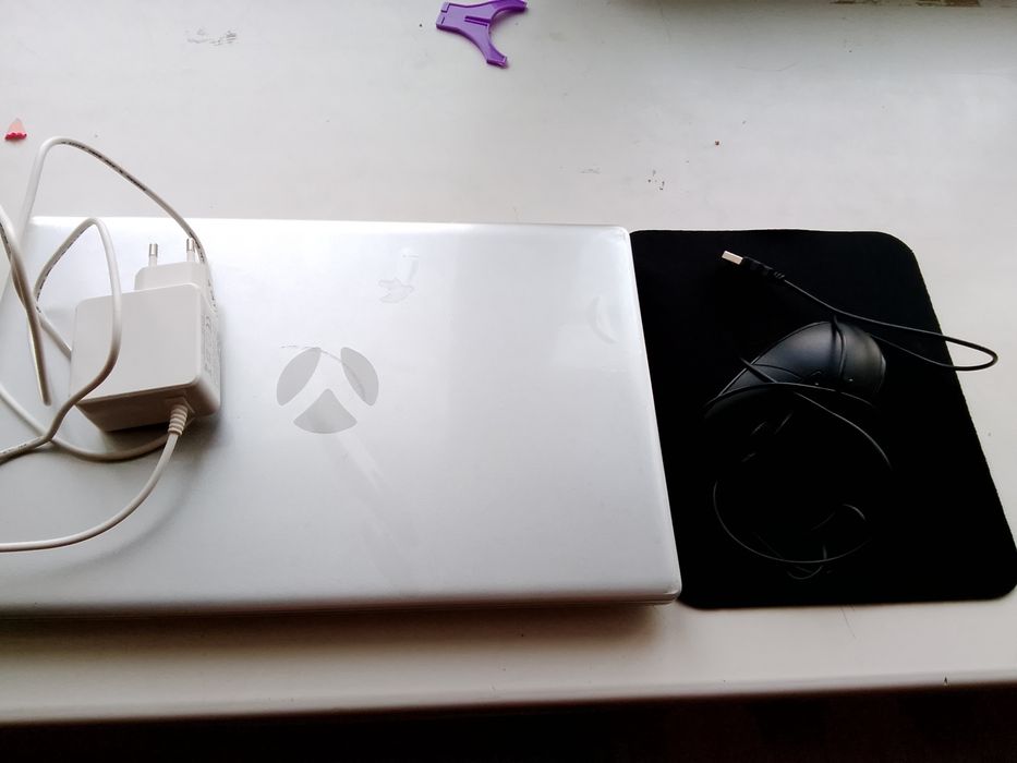 Ноудбук сатылады срочно