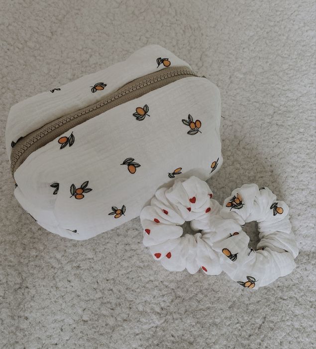 Косметички, идеальный подарок