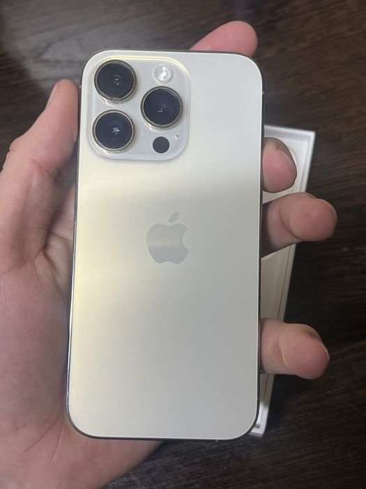 iPhone 14 про на 256 гб