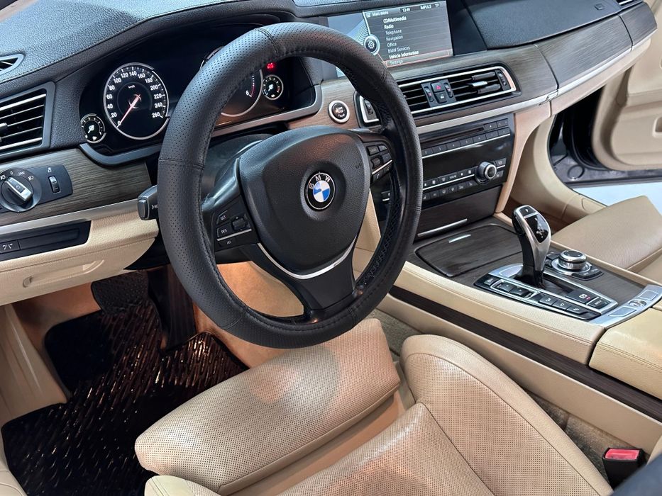 BMW 7 Series 2013 — imagine 4