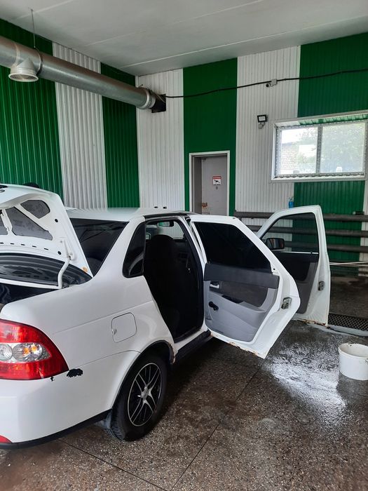 Продам приору на ходу