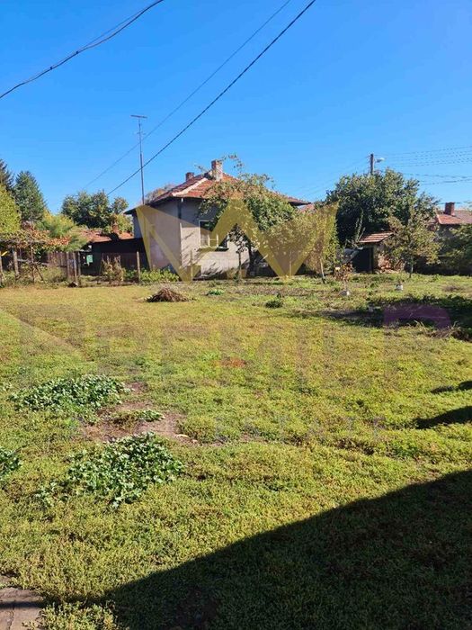 Продава се Парцел в с. Долни Раковец, Област Перник - 696 кв.м за 67 €/кв.м - Снимка #1