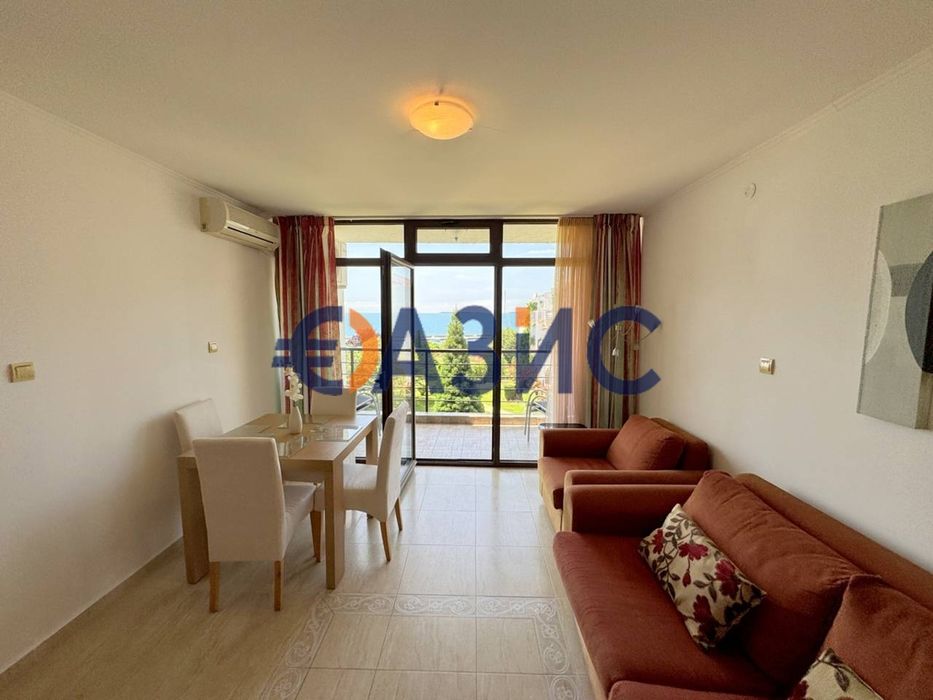 Продава се Двустаен апартамент в Свети Влас - 74 кв.м за 1555 €/кв.м - Снимка #11