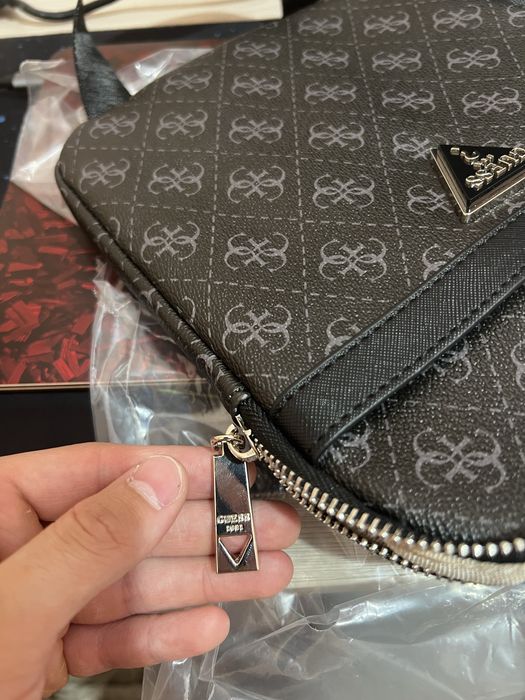 Барсетка Guess новая