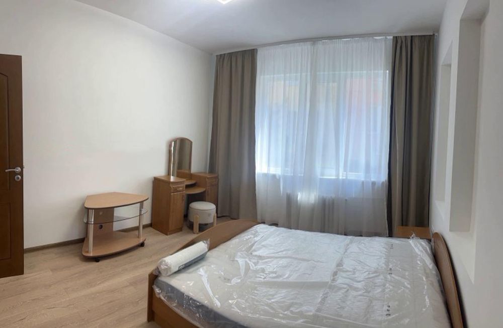 Дава се под наем Двустаен апартамент в София, Център - 74 кв.м за 897.6 € - Снимка #7