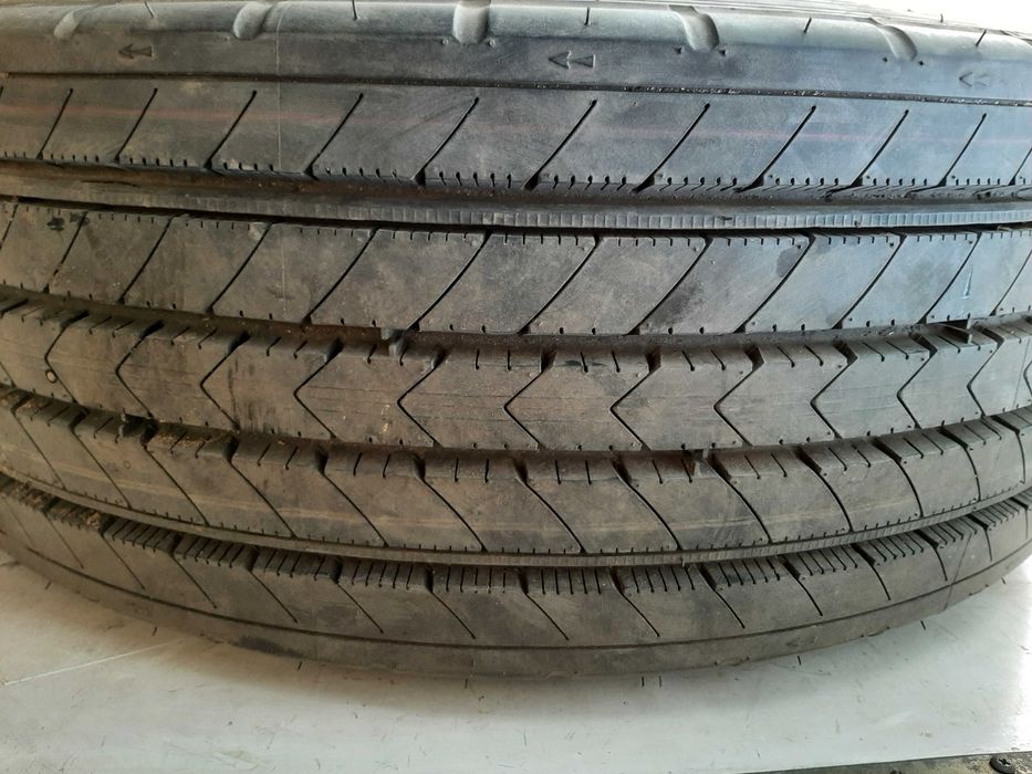 Продам резину 305*70 R19.5