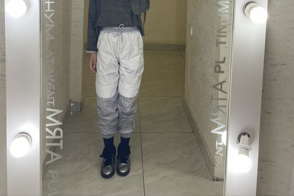 Продам болоневые брюки Adidas