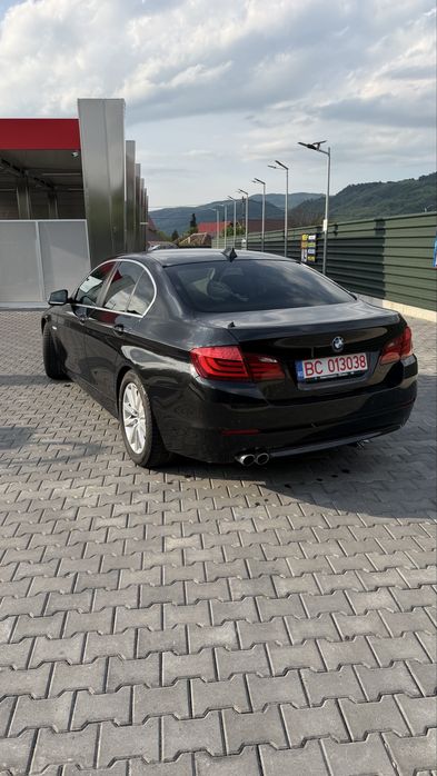 BMW Seria 5 F10 520d • 2012 • Automat • Bi-Xenon Adaptive • Keyless • Navi Mare