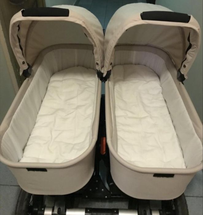 Коляска для двойни 2в1