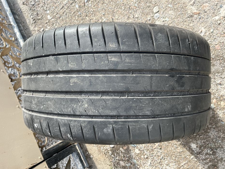 Продам покрышка MICHELIN
