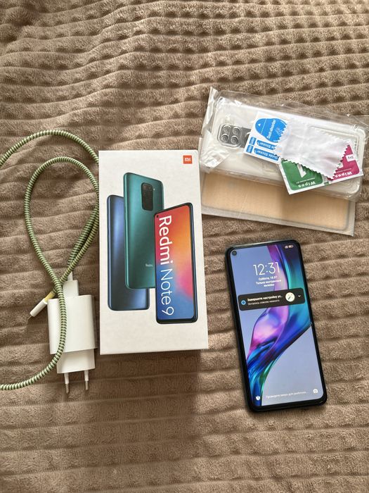 Продам смартфон xiaomi redmi note 9 4/128