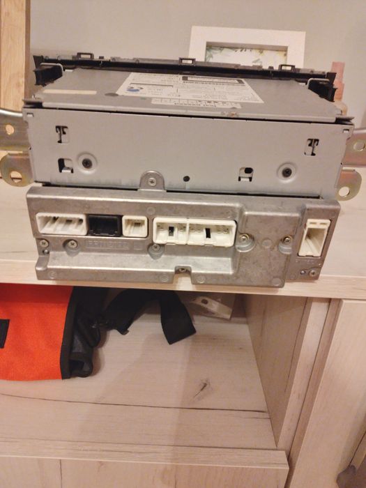 Оригинално  СИДИ за Тойота 2015г.изключителво запазено! Като ново!