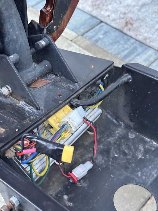 Trotinetă electrică 48V 1500W - Defect, ideal piese de schimb