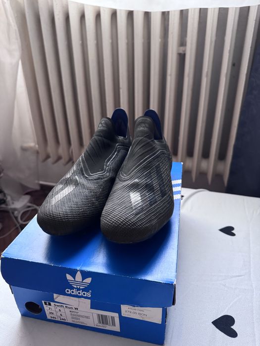 Adidas X Carbon de iarba