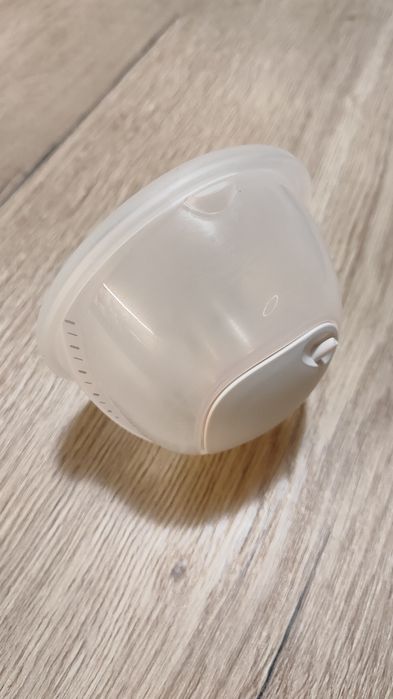 Philips Avent Hands Free Breast Pump / автоматична помпа в гаранция