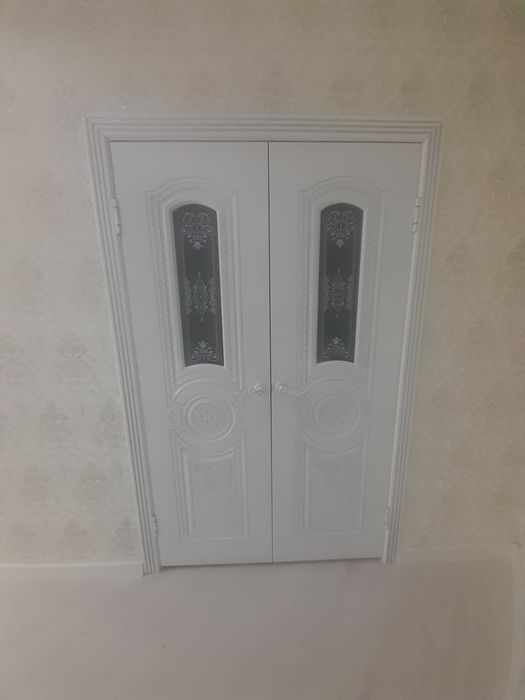 Плотник. Установка дверей. Ламинат. Монтаж панелей. Монтаж крыши ...