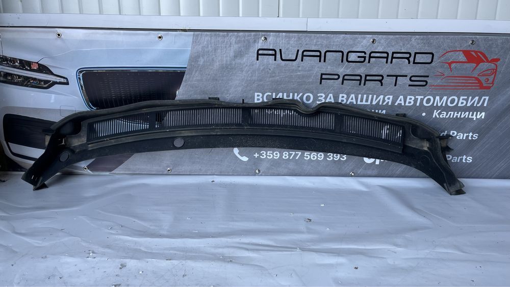 2 броя лайстна под чистачки Ford Transit Courier 2014-2018